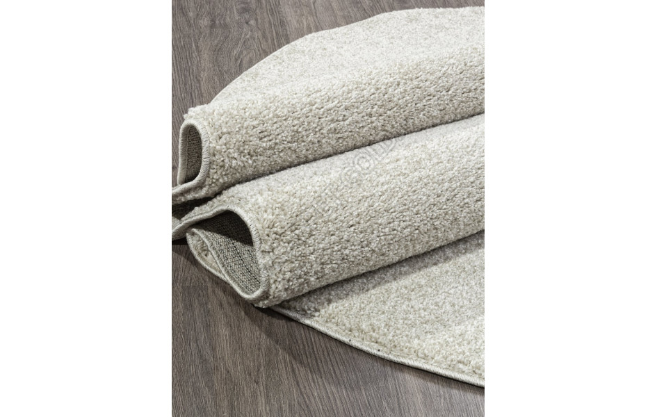 Однотонный овальный ковер T600 - CREAM - коллекция SOFIA