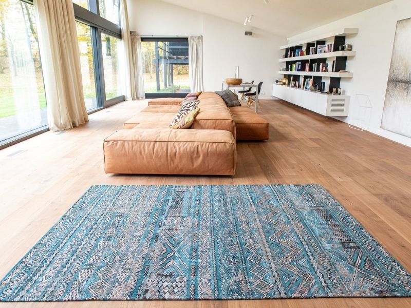 Ковёр из шелка и акрила